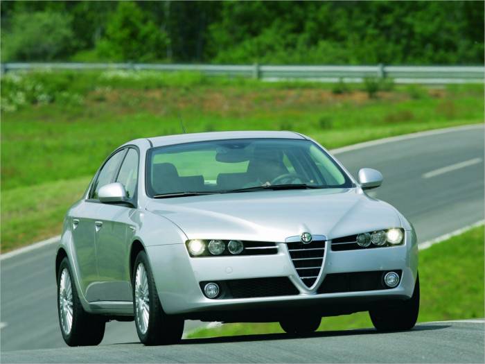 Alfa Romeo 159 (Галерея фото: Автомобили)